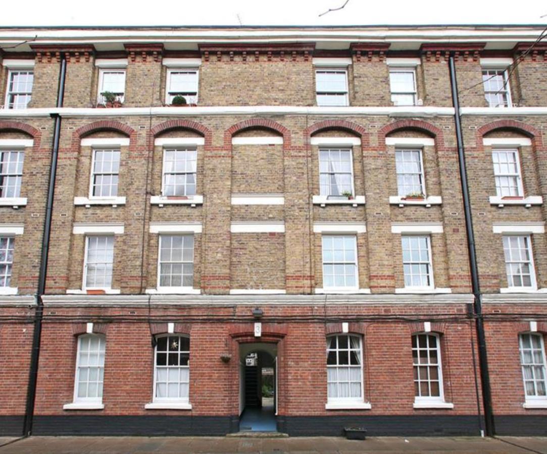 Traditional Victorian 2 Bed In Cobbled Street + Mod Cons - Full Home London Exterior foto